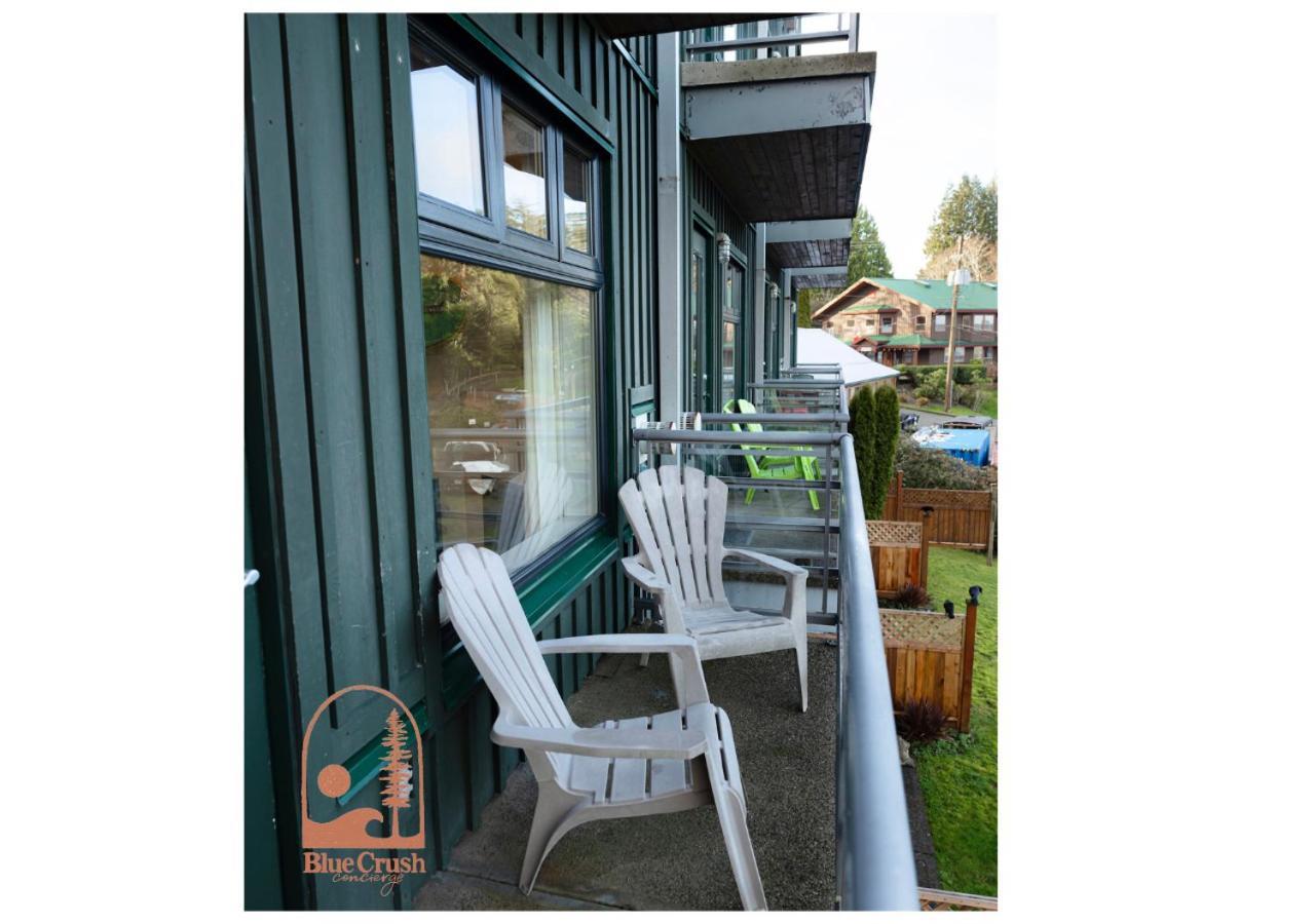 Wave Haven Waterfront Condo Hotel Tofino Exterior photo